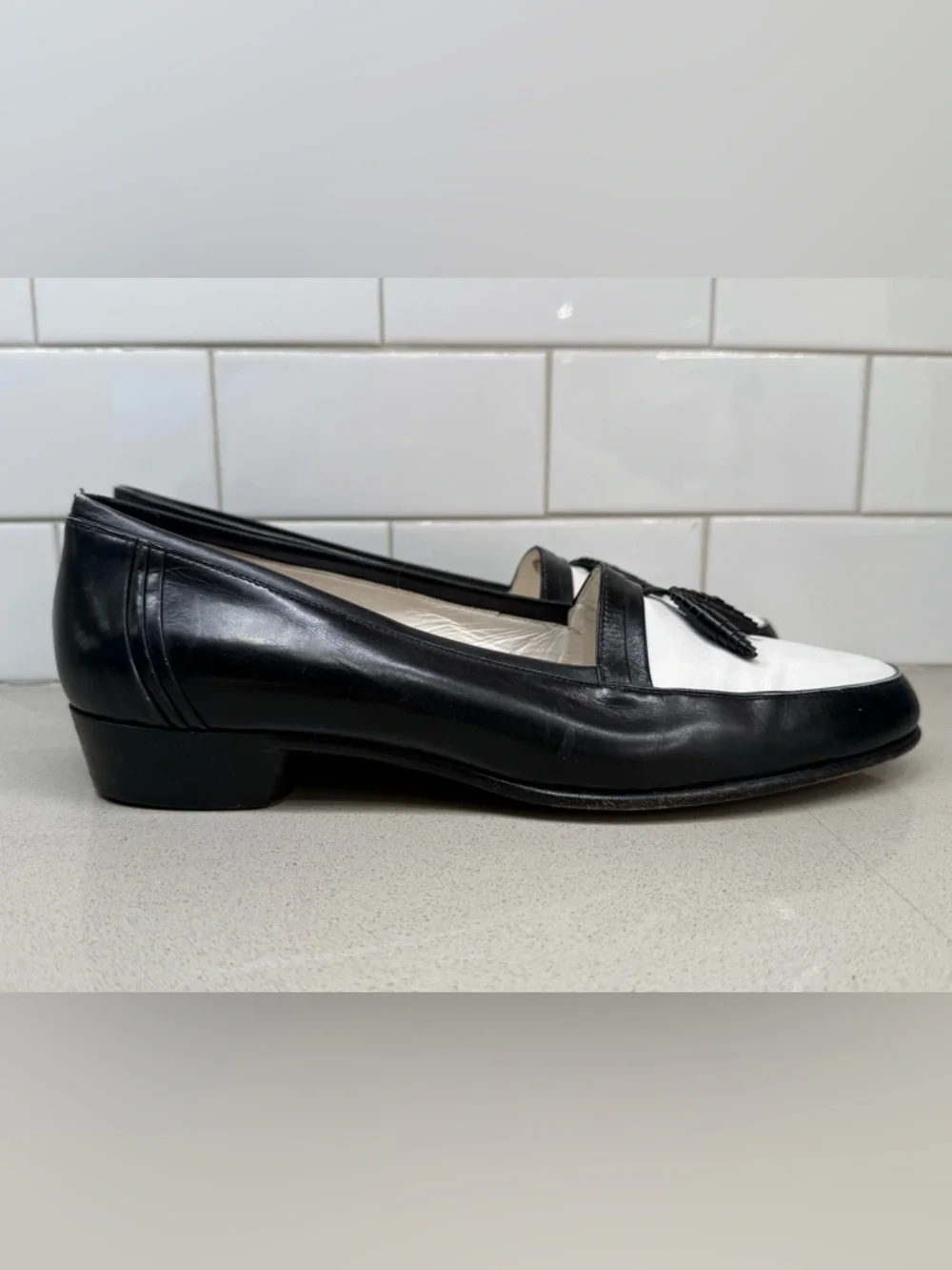 Vintage 80s RARE - Susan Bennis Warren Edwards Black and White Tassel Loafers
